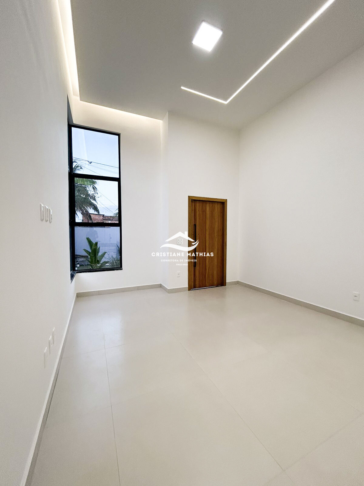 Casa à venda com 3 quartos, 105m² - Foto 2