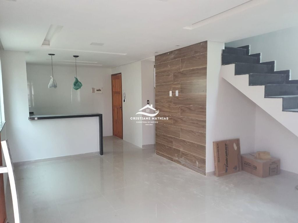 Casa à venda com 2 quartos, 75m² - Foto 4