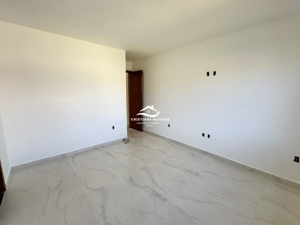 Casa à venda com 2 quartos, 66m² - Foto 17