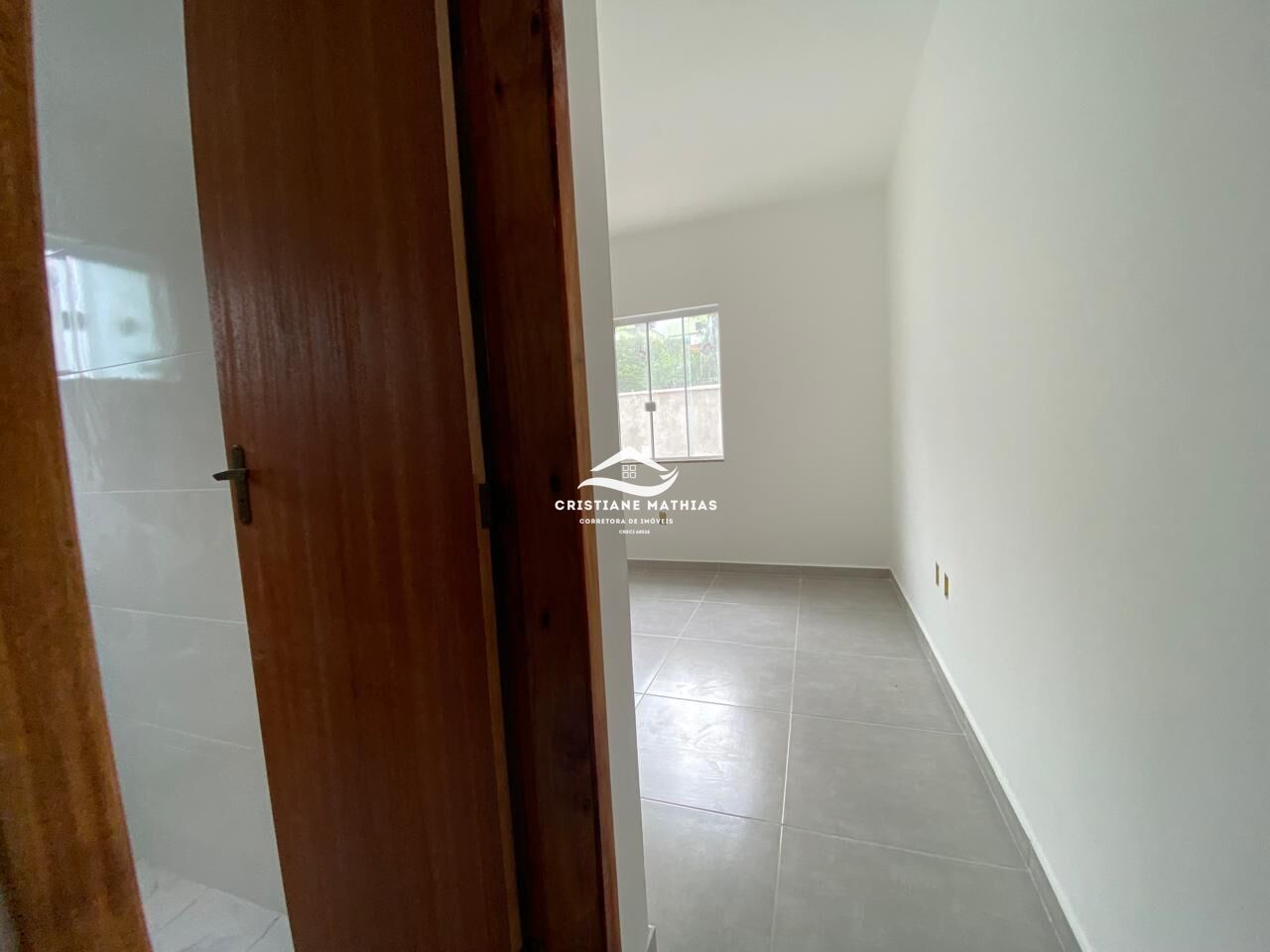 Casa à venda com 2 quartos, 65m² - Foto 14