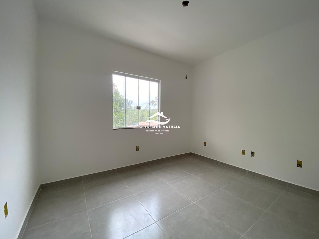 Casa à venda com 2 quartos, 65m² - Foto 12