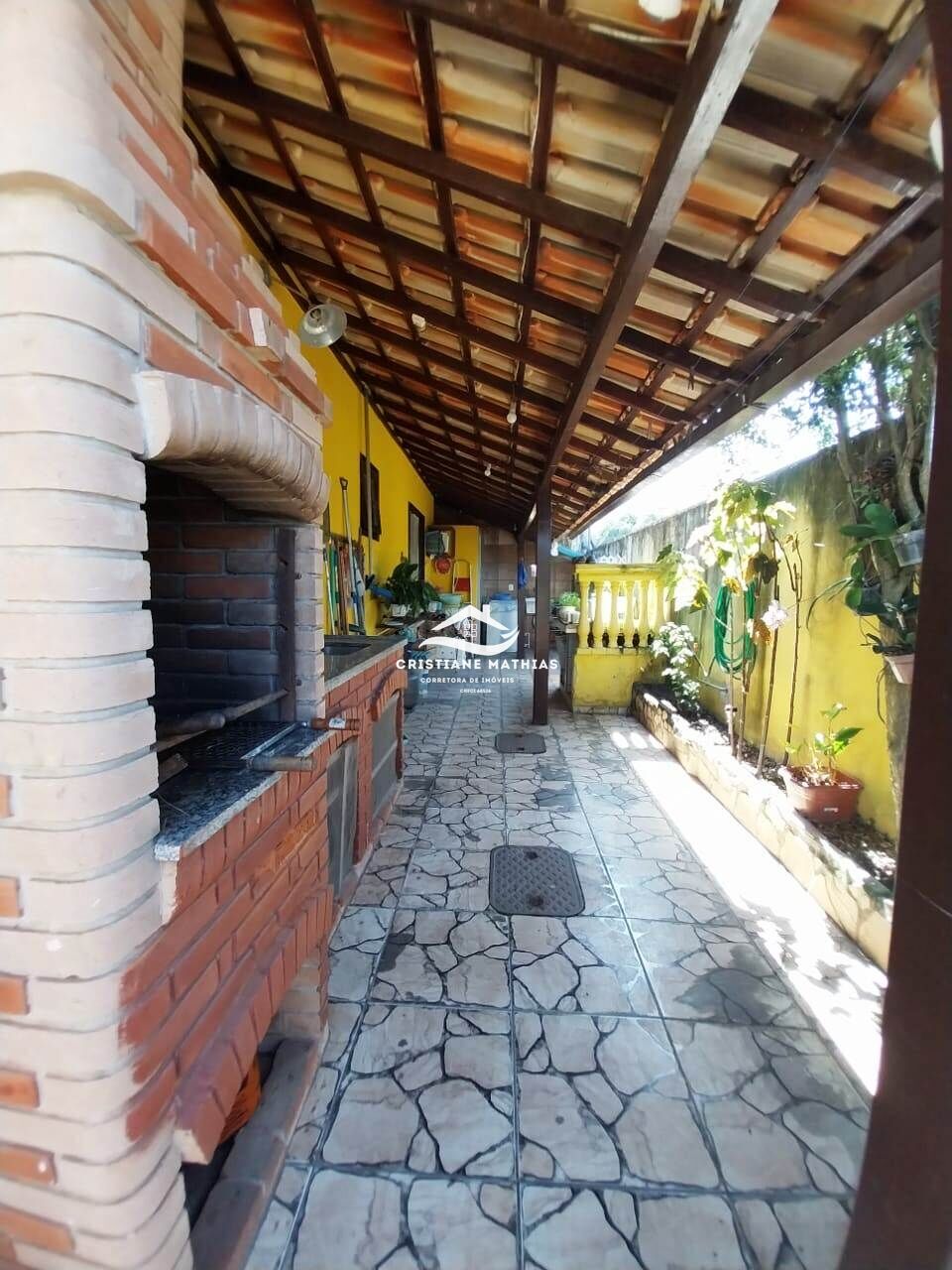 Casa à venda com 2 quartos, 70m² - Foto 17