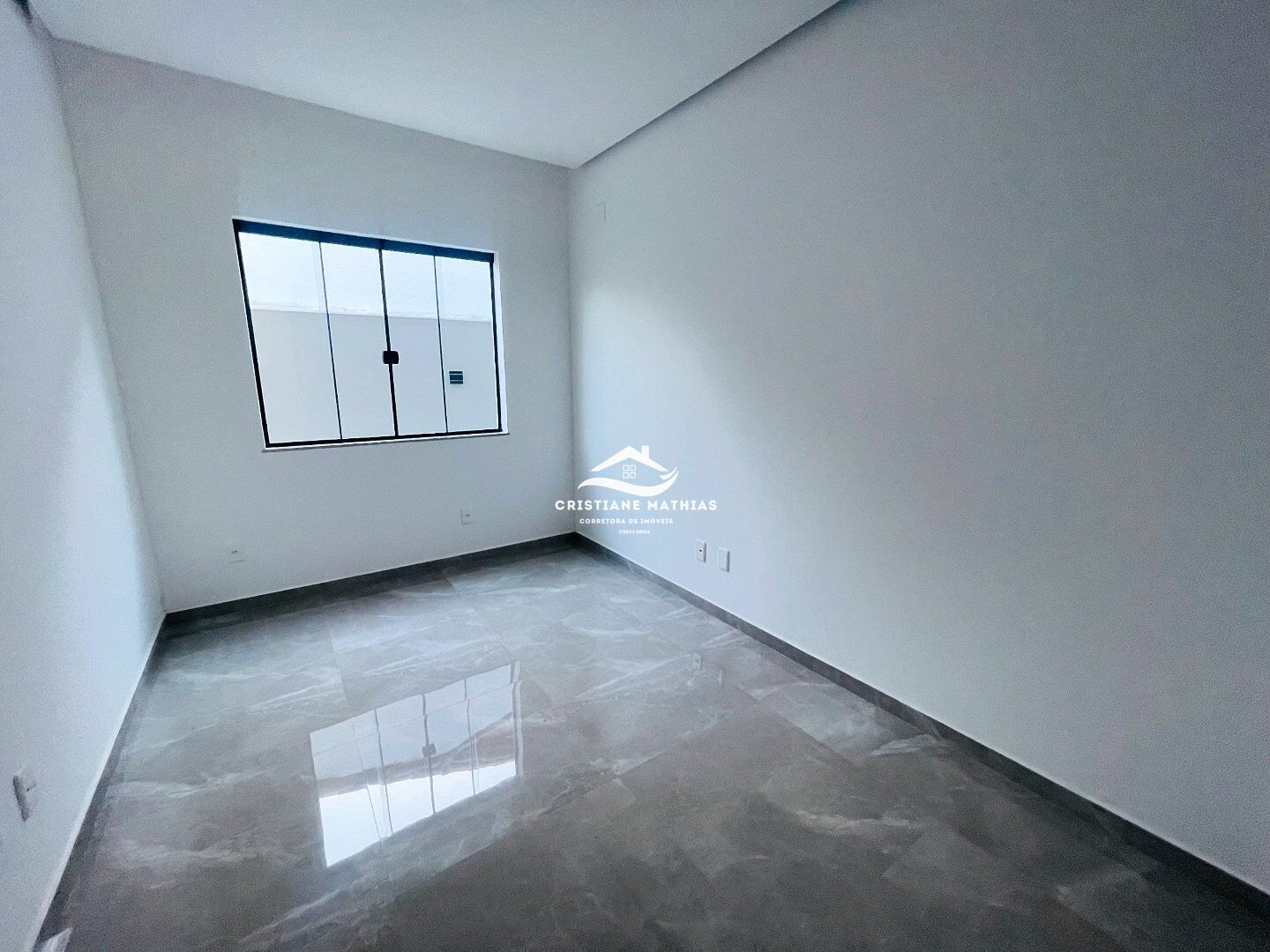 Casa à venda com 5 quartos, 192m² - Foto 5