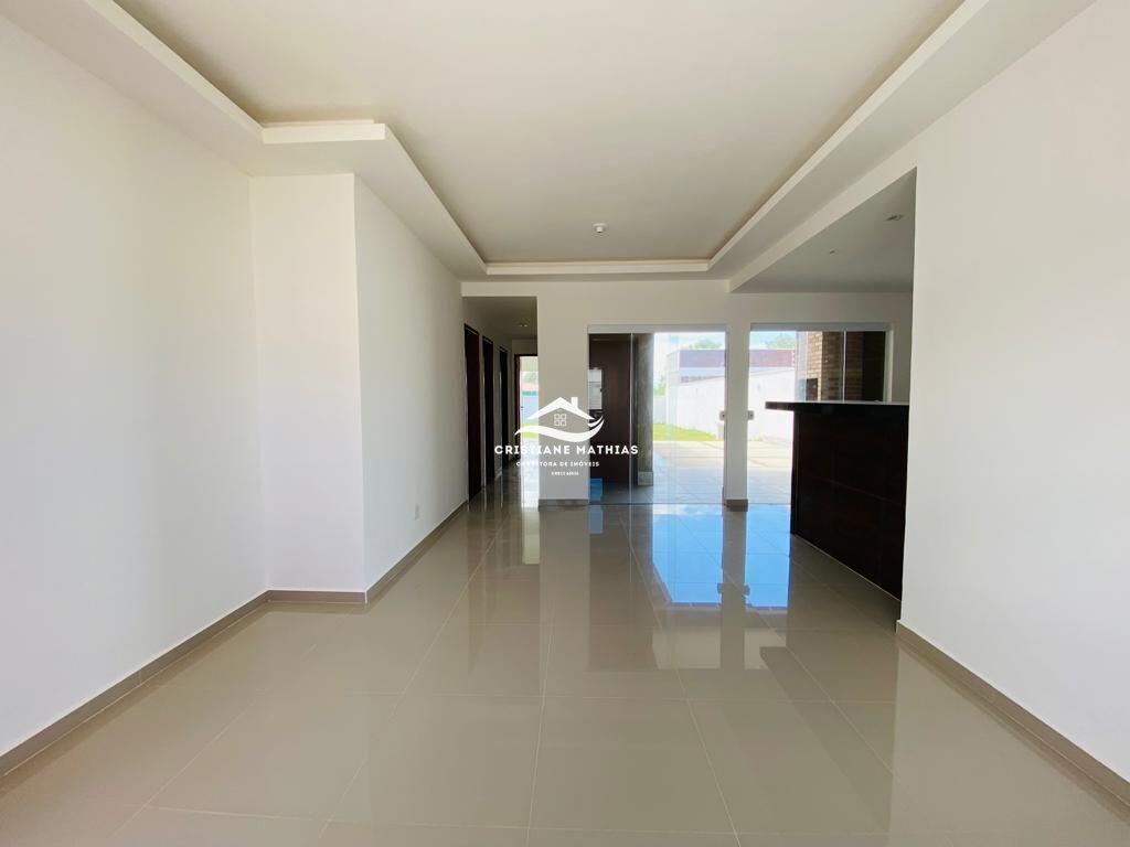 Casa à venda com 3 quartos, 98m² - Foto 4