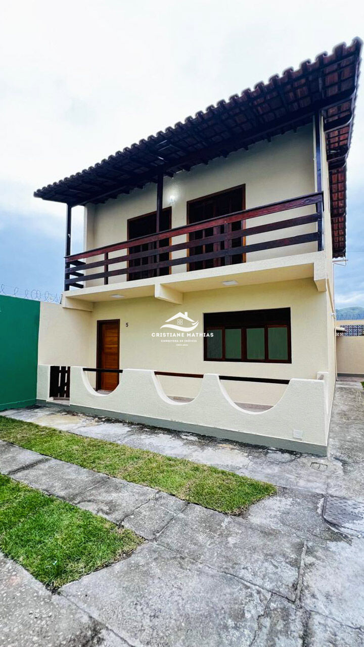 Casa à venda com 2 quartos, 106m² - Foto 2