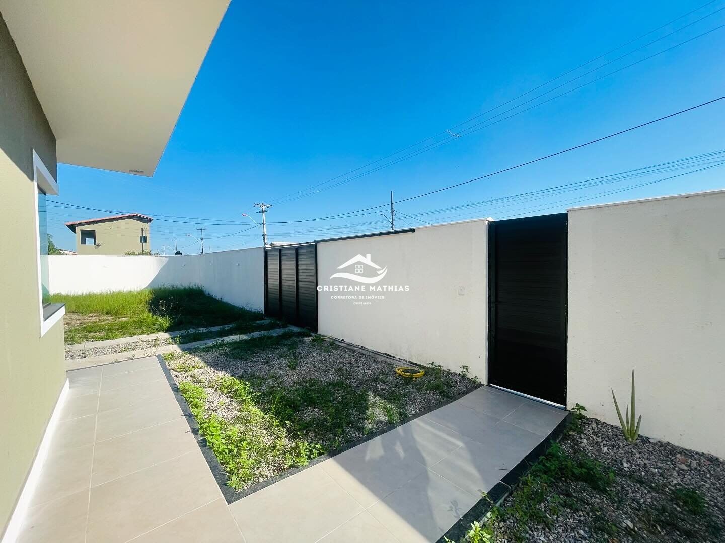 Casa à venda com 3 quartos, 99m² - Foto 3