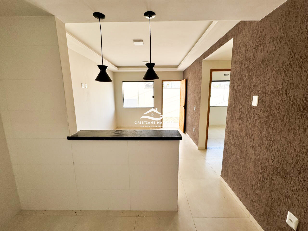 Casa à venda com 2 quartos, 60m² - Foto 12