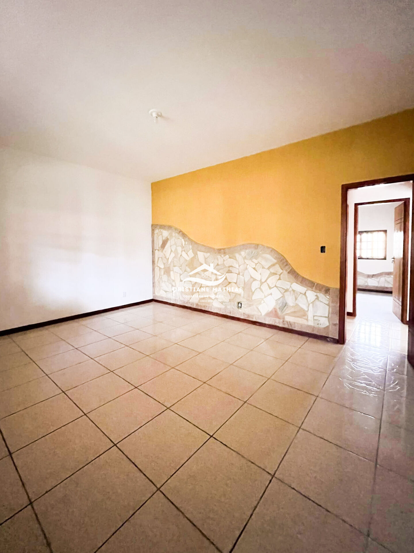 Casa à venda com 2 quartos, 250m² - Foto 6