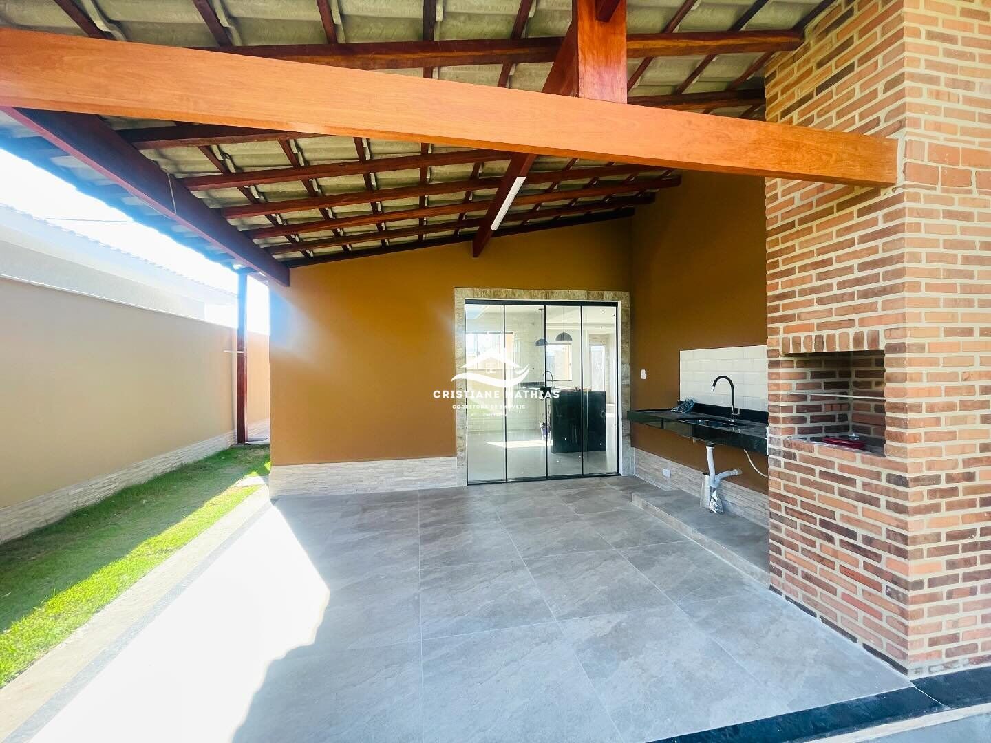 Casa à venda com 3 quartos, 135m² - Foto 3