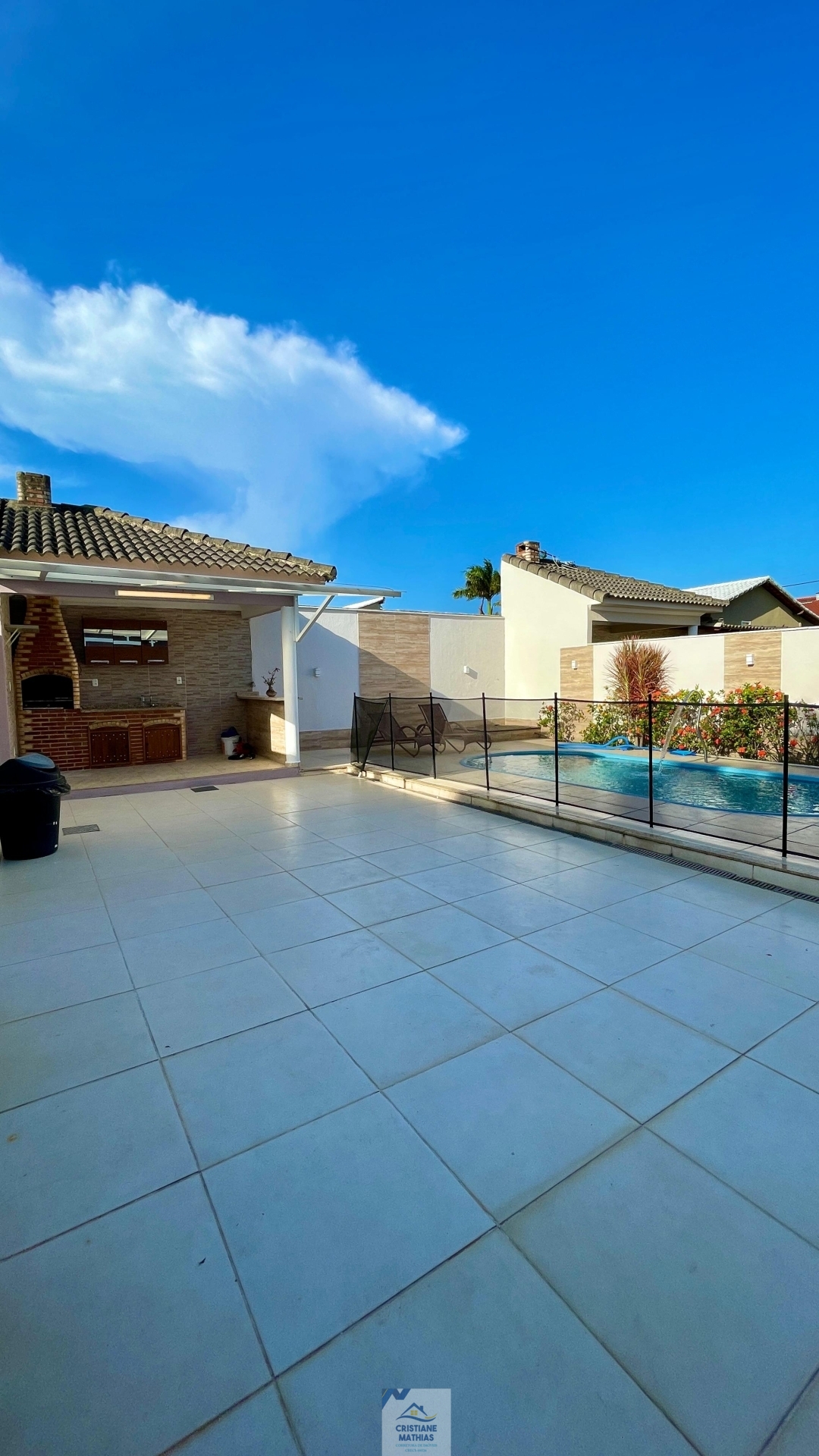 Casa à venda com 3 quartos, 120m² - Foto 4