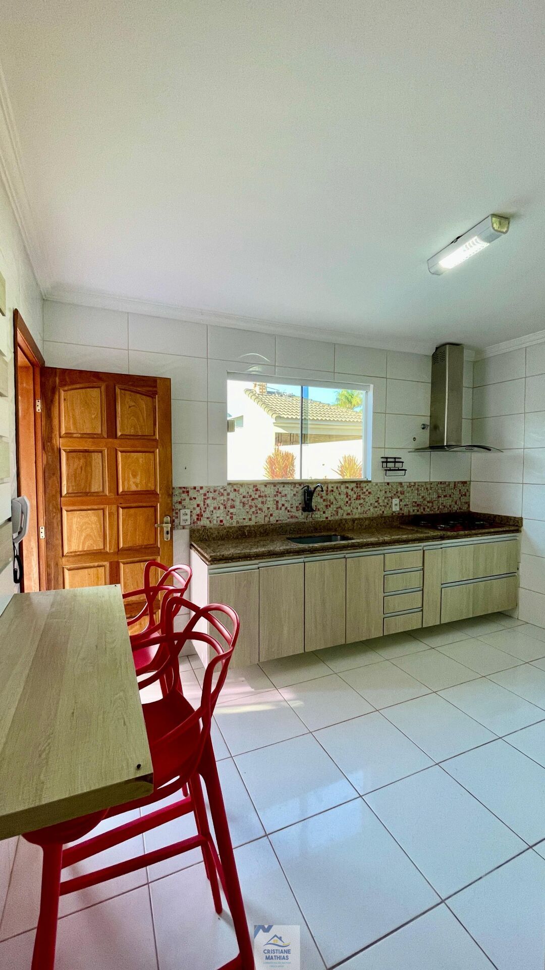 Casa à venda com 3 quartos, 120m² - Foto 7