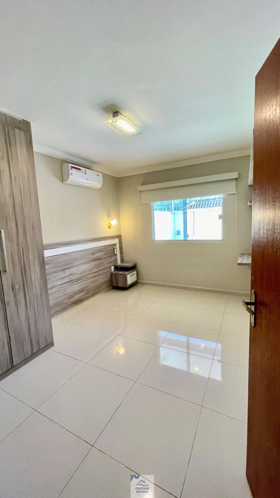 Casa à venda com 3 quartos, 120m² - Foto 11