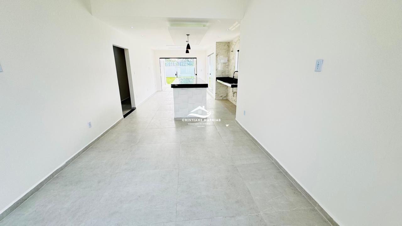 Casa à venda com 3 quartos, 135m² - Foto 3