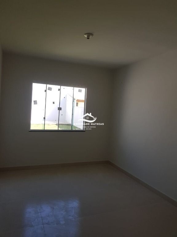 Casa à venda com 2 quartos, 68m² - Foto 12