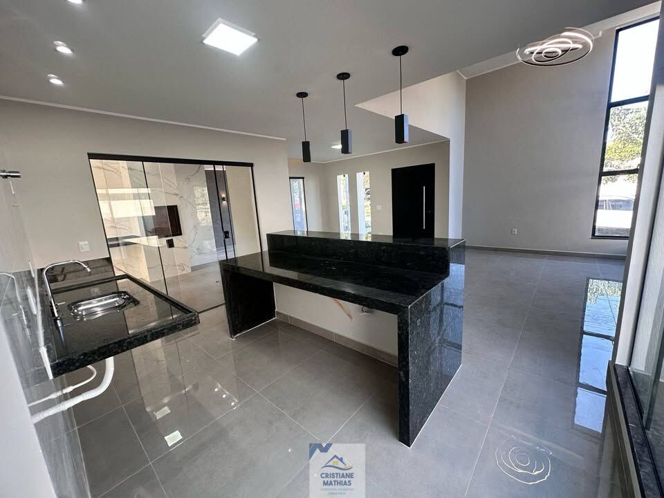 Casa de Condomínio à venda com 3 quartos, 130m² - Foto 3