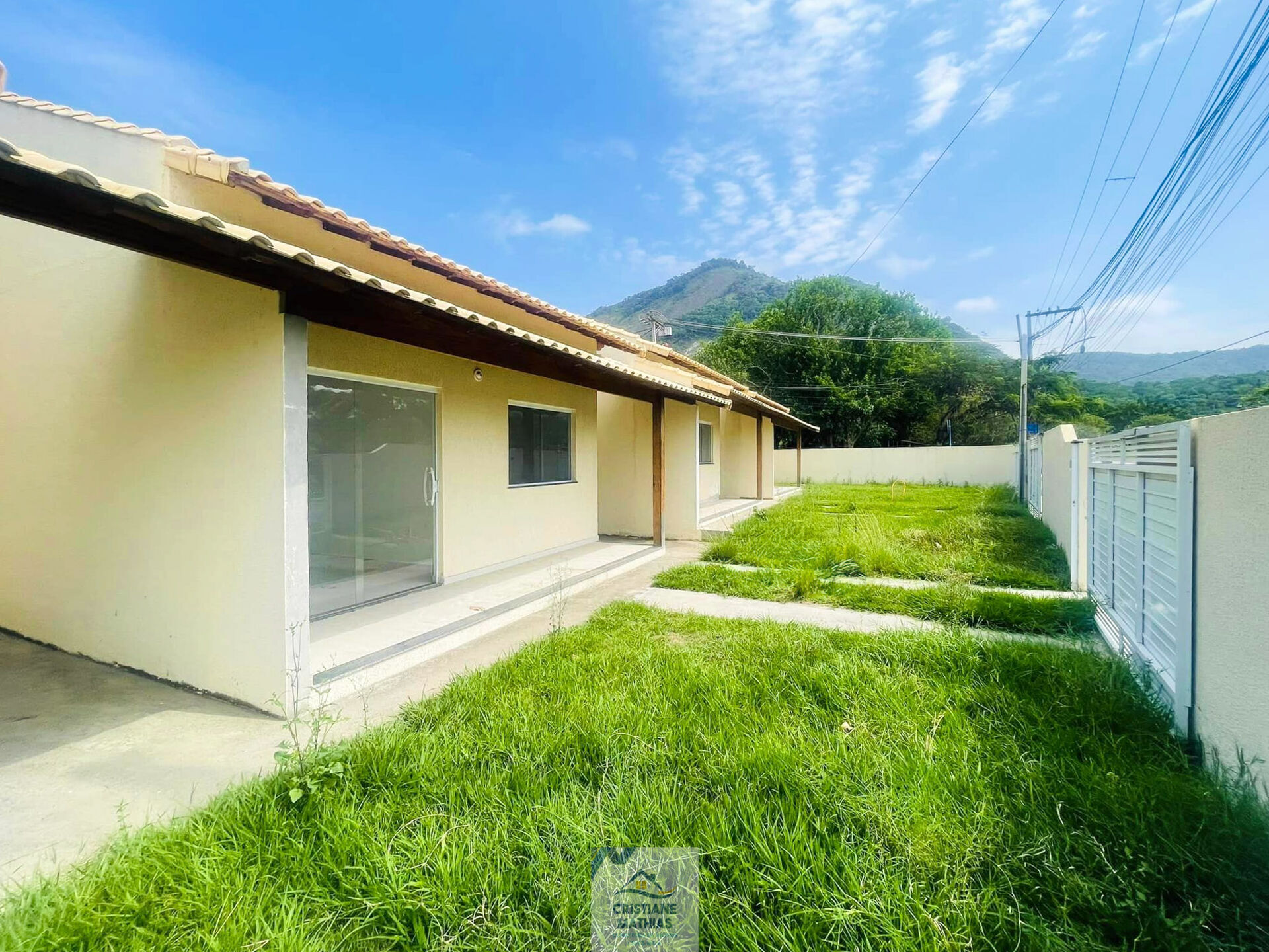 Casa à venda com 2 quartos, 65m² - Foto 20