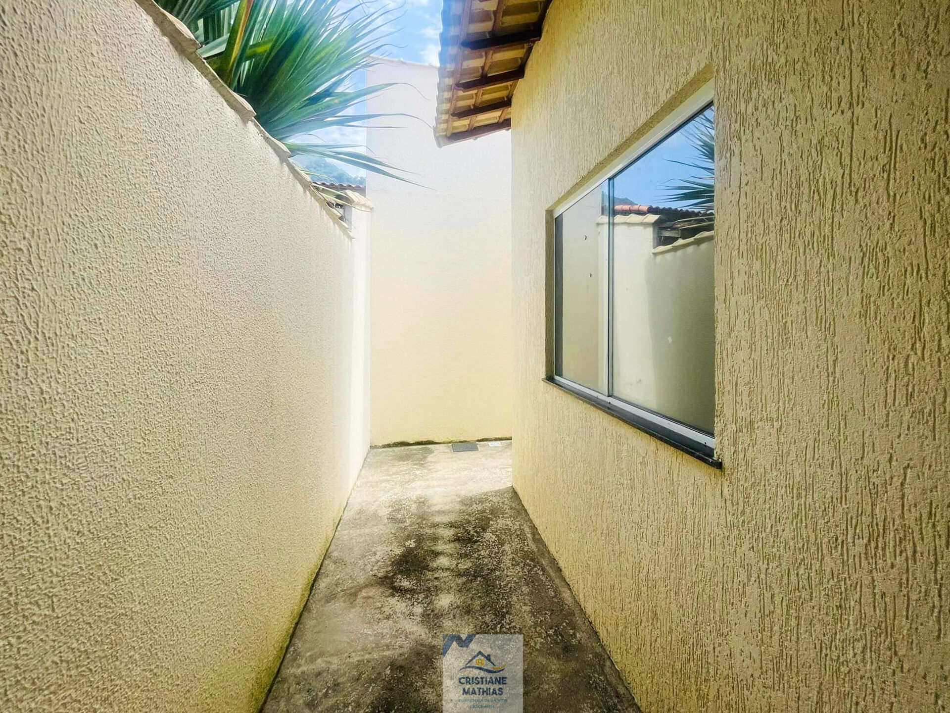 Casa à venda com 2 quartos, 65m² - Foto 16