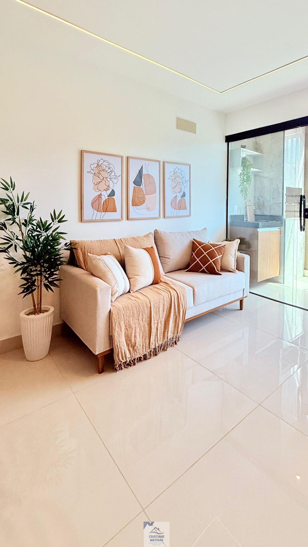 Apartamento à venda com 2 quartos, 63m² - Foto 4