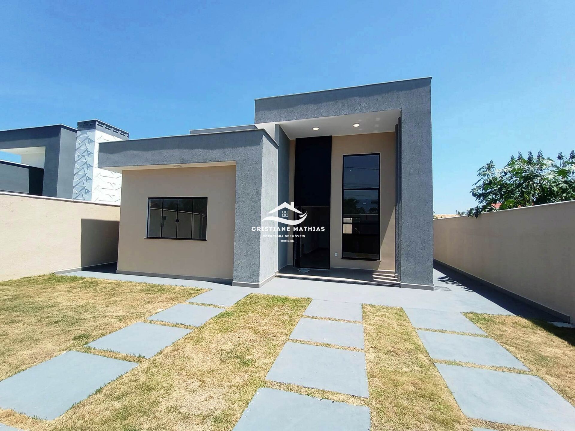 Casa à venda com 3 quartos, 120m² - Foto 1