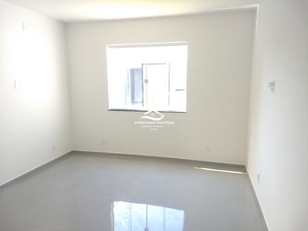 Casa à venda com 3 quartos, 106m² - Foto 11