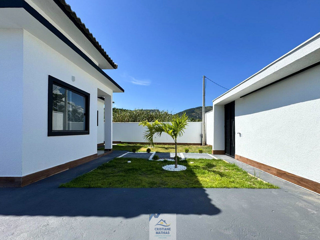 Casa à venda com 3 quartos, 86m² - Foto 2