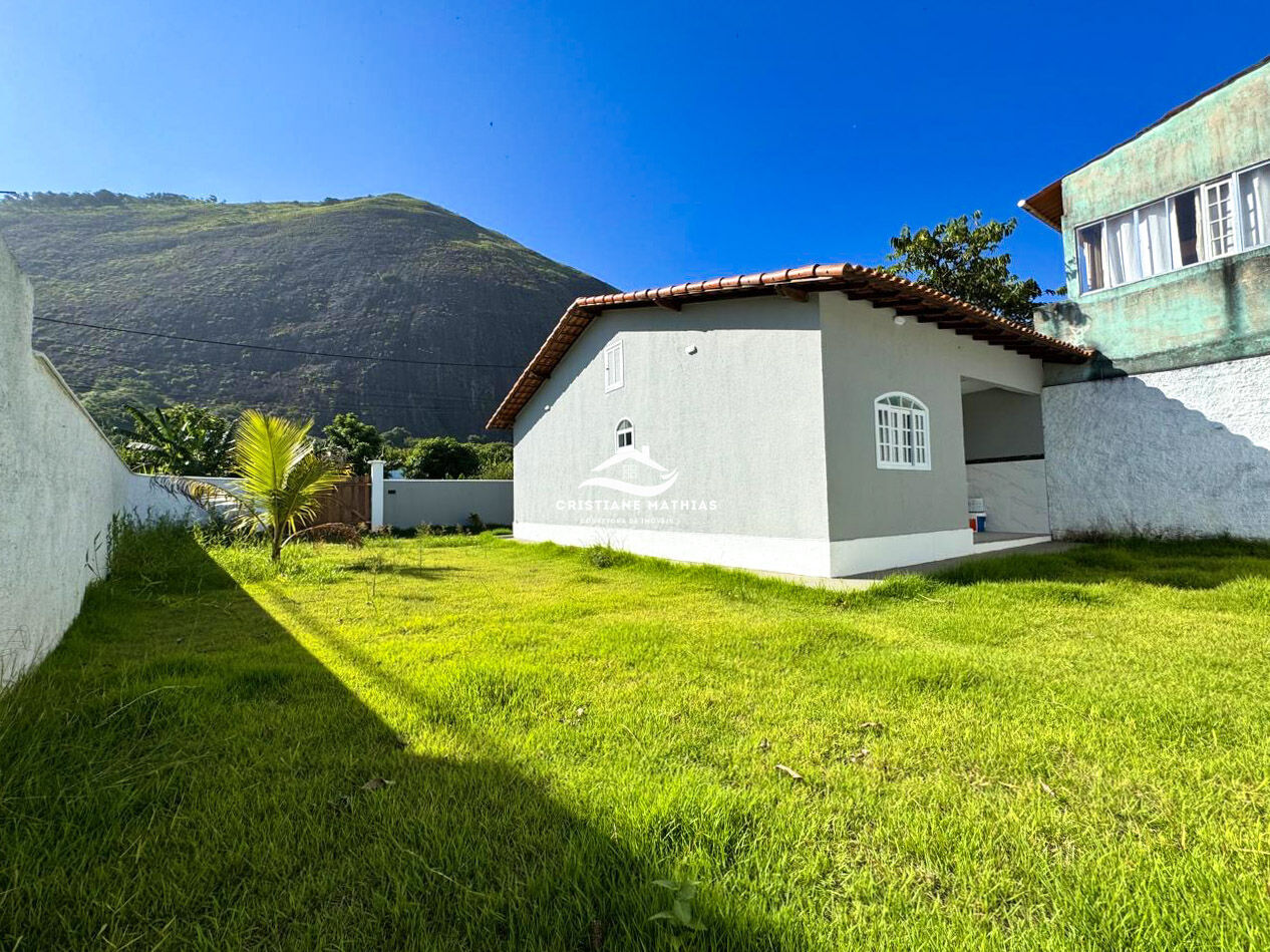 Casa à venda com 2 quartos, 62m² - Foto 4