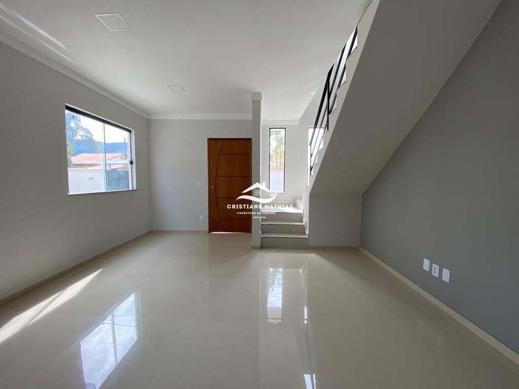 Casa à venda com 2 quartos, 83m² - Foto 3