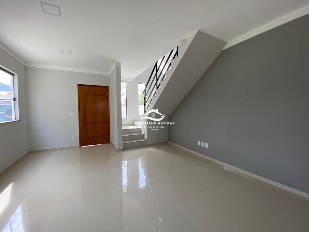 Casa à venda com 2 quartos, 83m² - Foto 4