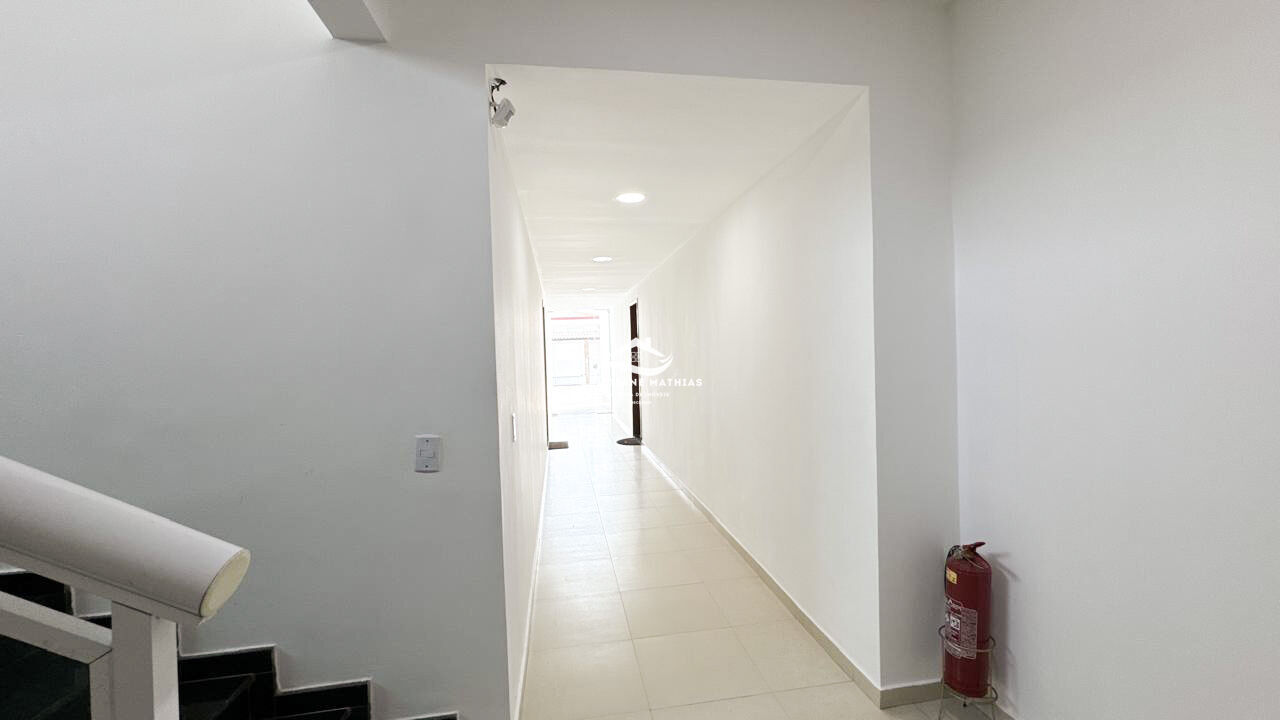 Apartamento à venda com 2 quartos, 93m² - Foto 9