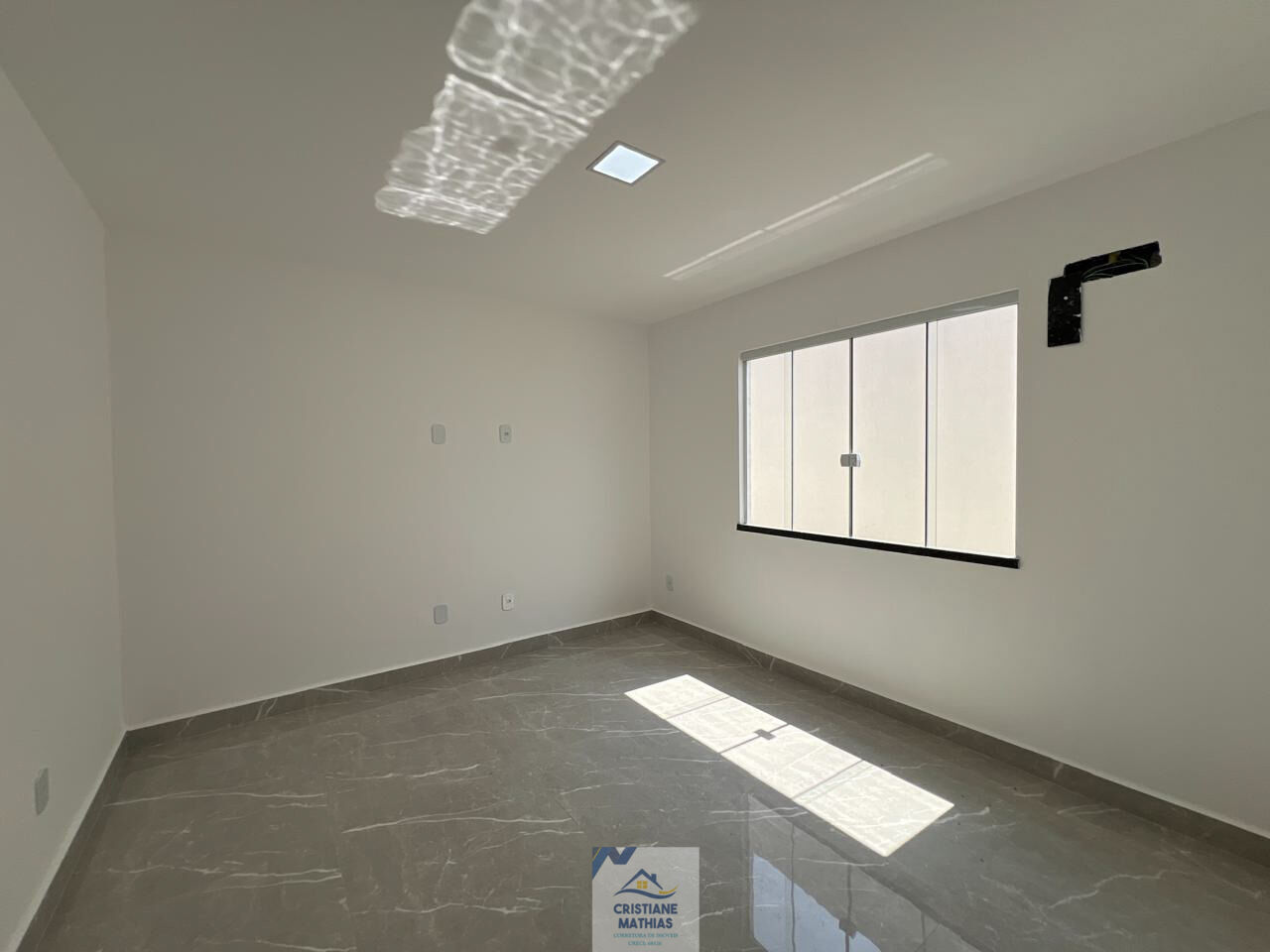 Casa à venda com 3 quartos, 131m² - Foto 15