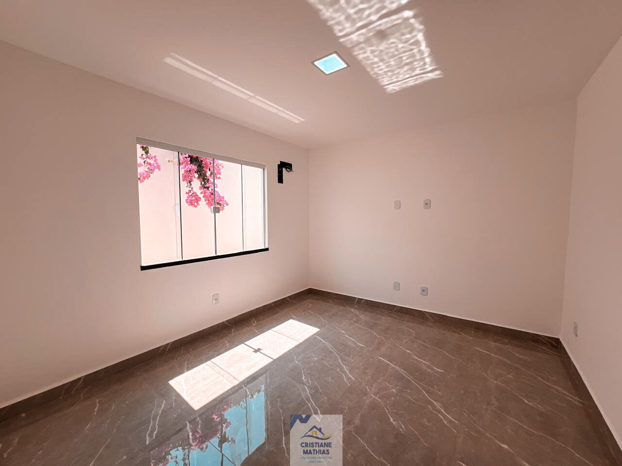 Casa à venda com 3 quartos, 131m² - Foto 18