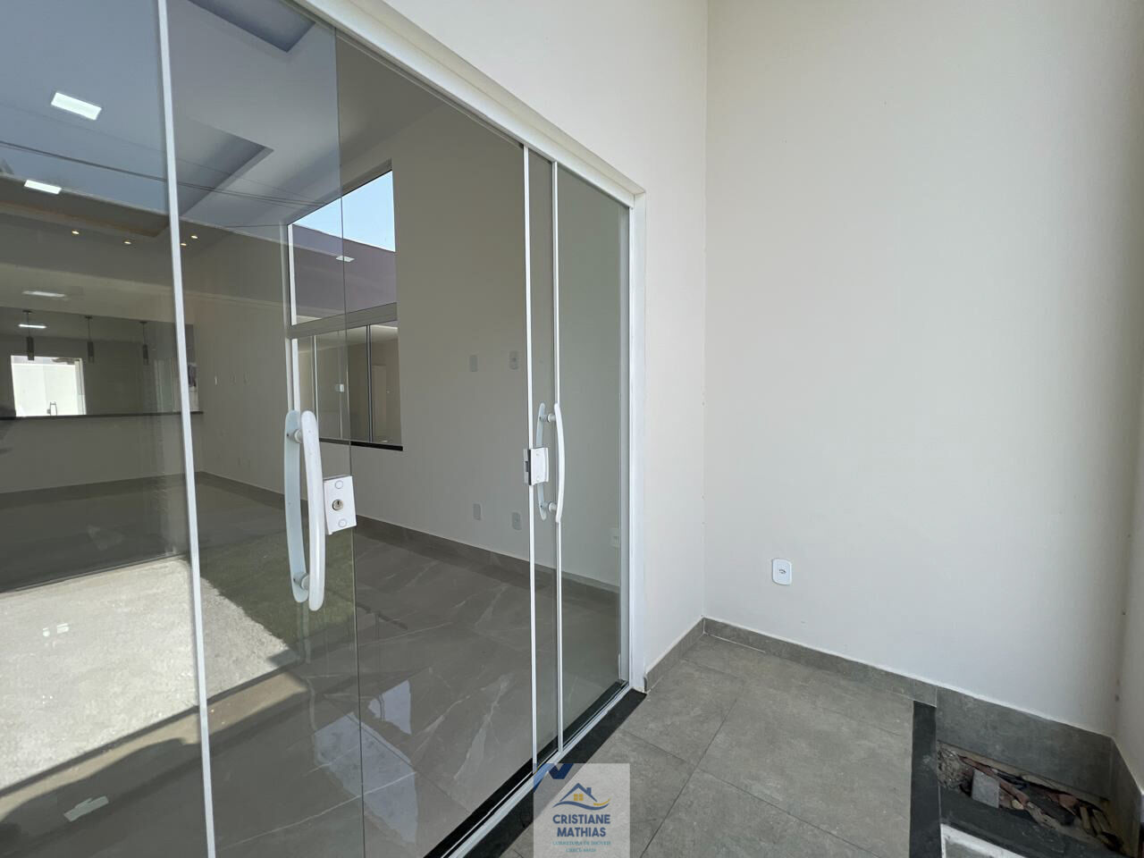 Casa à venda com 3 quartos, 131m² - Foto 16