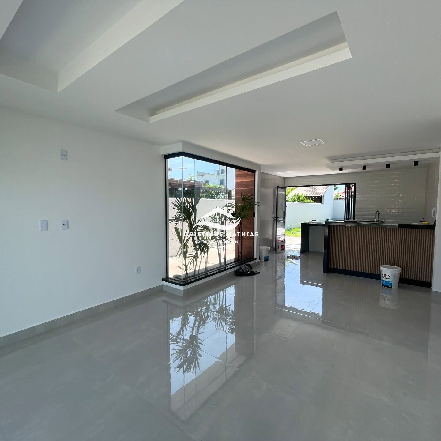 Casa à venda com 3 quartos, 138m² - Foto 3