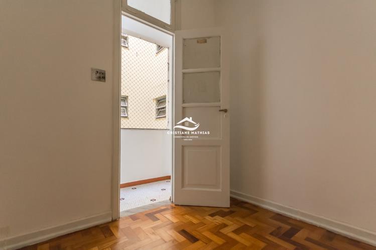 Apartamento à venda com 2 quartos, 80m² - Foto 24