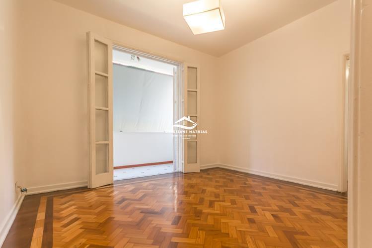 Apartamento à venda com 2 quartos, 80m² - Foto 3