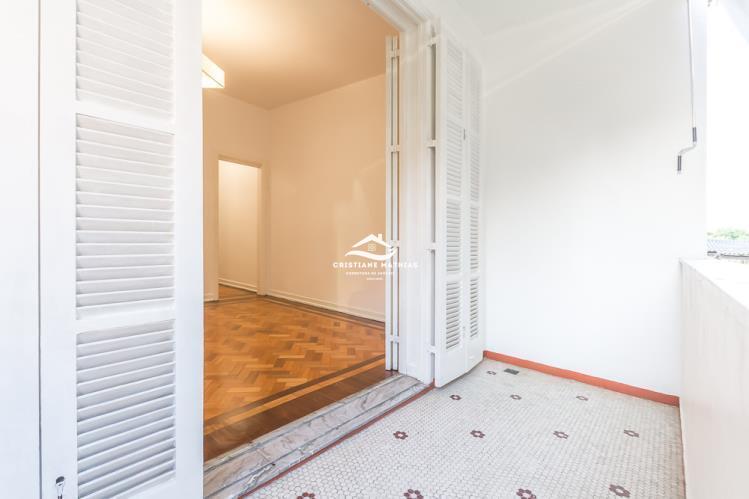 Apartamento à venda com 2 quartos, 80m² - Foto 16