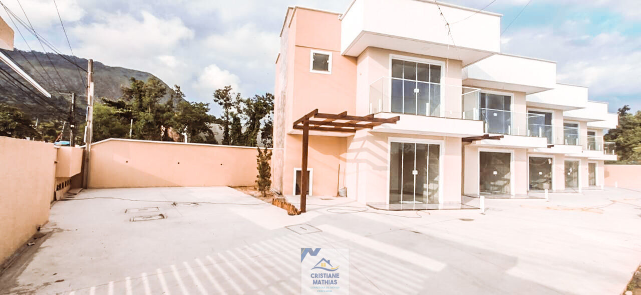 Casa à venda com 2 quartos, 70m² - Foto 11
