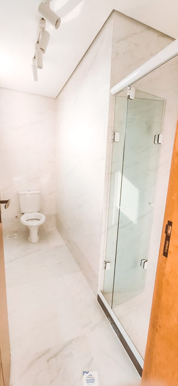 Casa à venda com 2 quartos, 70m² - Foto 26