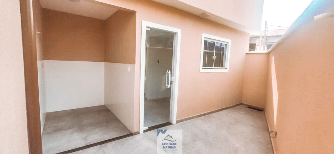 Casa à venda com 2 quartos, 70m² - Foto 15