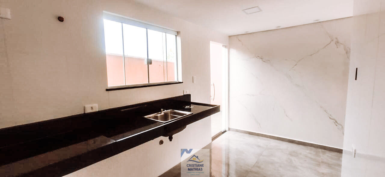 Casa à venda com 2 quartos, 70m² - Foto 14