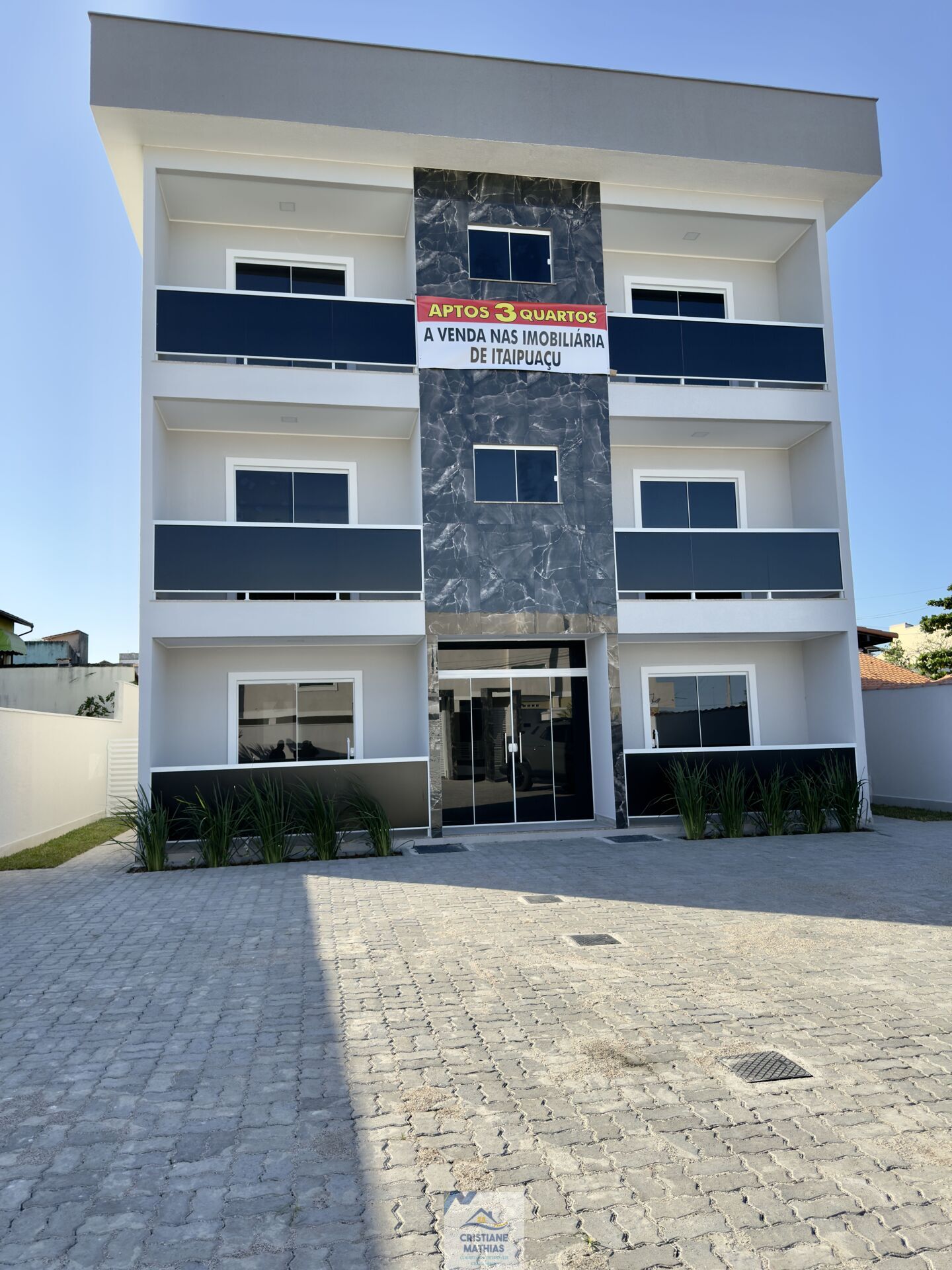 Apartamento à venda com 3 quartos, 50m² - Foto 2