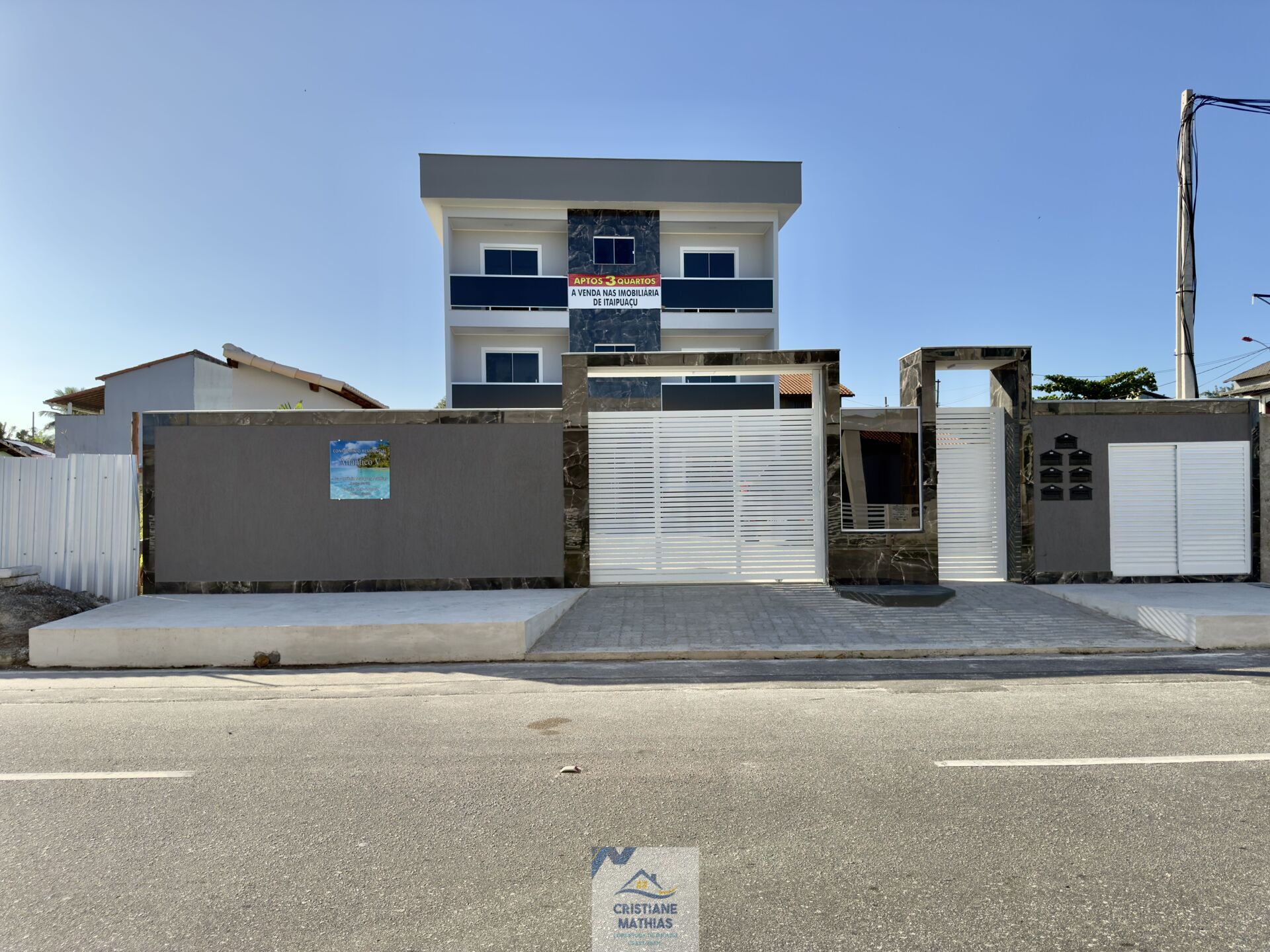 Apartamento à venda com 3 quartos, 50m² - Foto 1