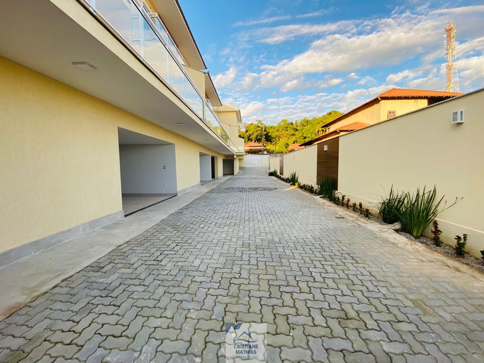 Casa à venda com 3 quartos, 180m² - Foto 9
