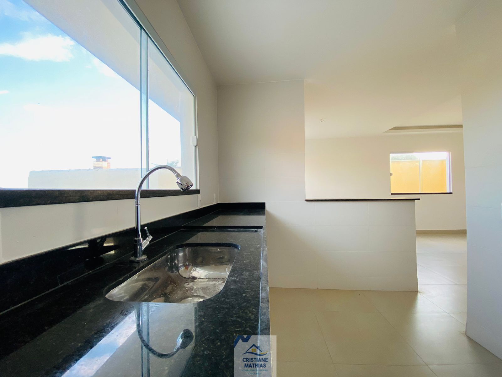 Casa à venda com 3 quartos, 180m² - Foto 7