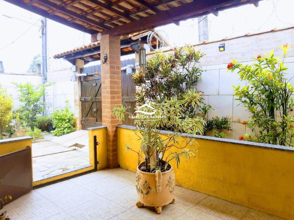 Casa à venda com 4 quartos, 330m² - Foto 12