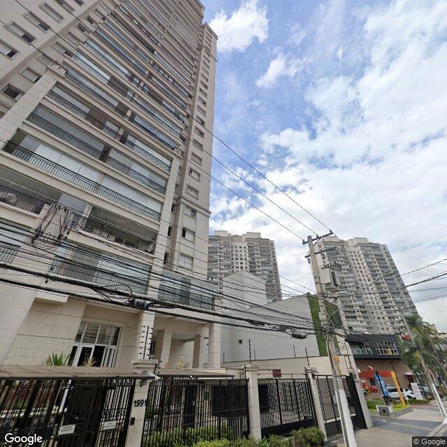 Imagem estática do "Street View" da localização