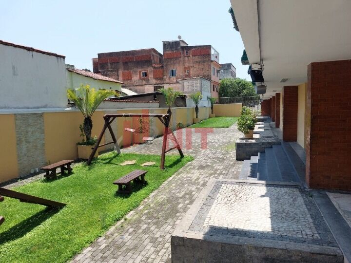 Apartamento à venda com 2 quartos, 75m² - Foto 23