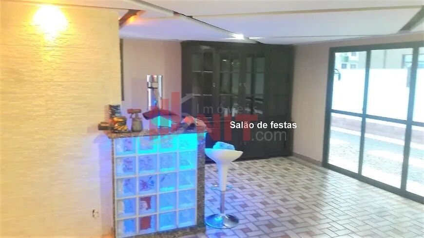 Apartamento à venda com 2 quartos, 70m² - Foto 41