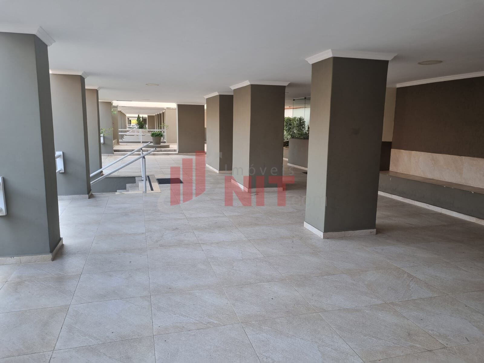 Apartamento à venda com 2 quartos, 65m² - Foto 44