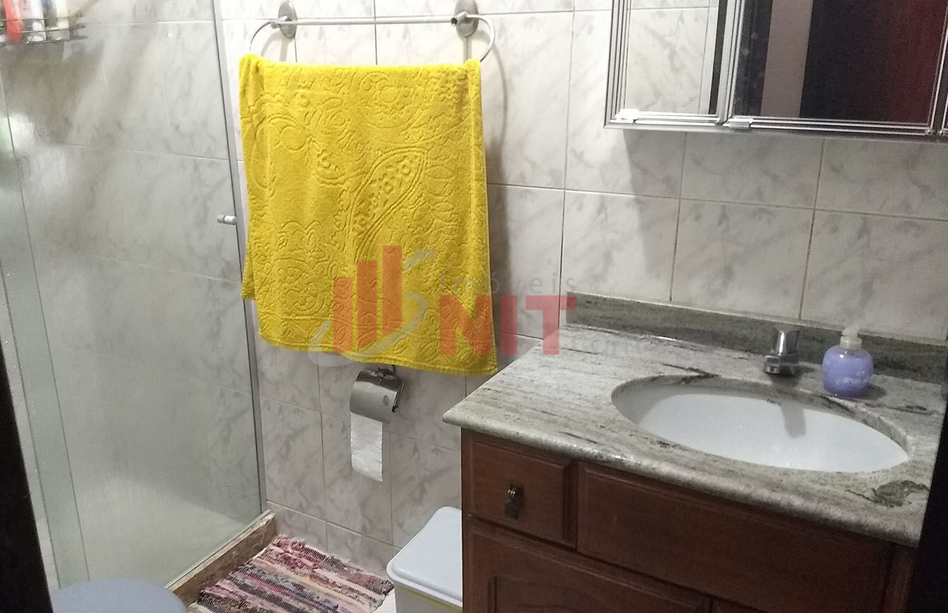 Casa de Condomínio à venda com 3 quartos, 195m² - Foto 35